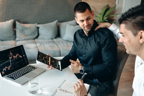 Comment agent-ia .co transforme votre présence en ligne avec l'ia